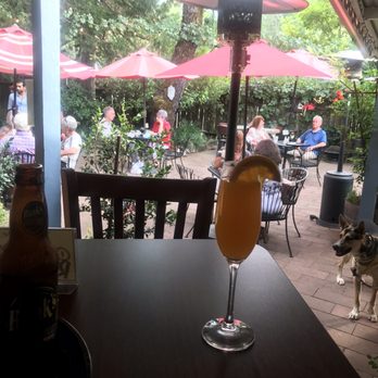 Volcano Union Inn + Pub - Volcano Cocktail - Bed & Breakfast Near Me - Volcano, California