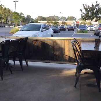 Bushfire Kitchen - Del Mar - American Near Me - Del Mar, California