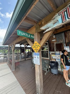 Turtle’s Bar & Grill by null