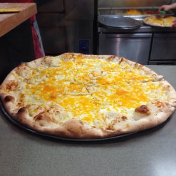 Ian's Pizza Milwaukee | Downtown - Mac n cheese... Yum yum - Pizza Near Me - Milwaukee, Wisconsin Ian's Pizza Milwaukee | Downtown - Mac n cheese... Yum yum - Pizza Near Me - Milwaukee, Wisconsin