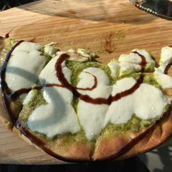 PierFront wine & brew - Mozzarella Flatbread - TO DIE FOR!!! - Wine Bars Near Me - Avila Beach, California