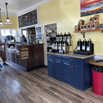 The Press - Order at counter and self serve coffee - Breakfast & Brunch Near Me - El Granada, California The Press - Order at counter and self serve coffee - Breakfast & Brunch Near Me - El Granada, California