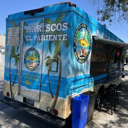 Mariscos El Pariente
