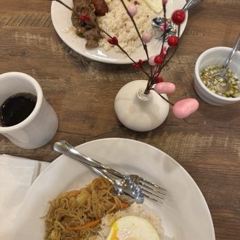 Timog - Bars Near Me - Newark, California