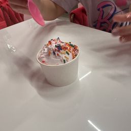 Cotton Candy, Sprinkles Kid Scoop Cotton Candy, Sprinkles Kid Scoop