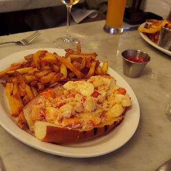 Neptune Oyster - Lobster roll - Seafood Near Me - Boston, Massachusetts