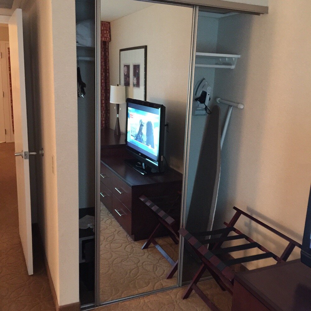Horseshoe Casino - Where is the other door? O_o - Hotels Near Me - Saint Louis, Missouri Horseshoe Casino - Where is the other door? O_o - Hotels Near Me - Saint Louis, Missouri
