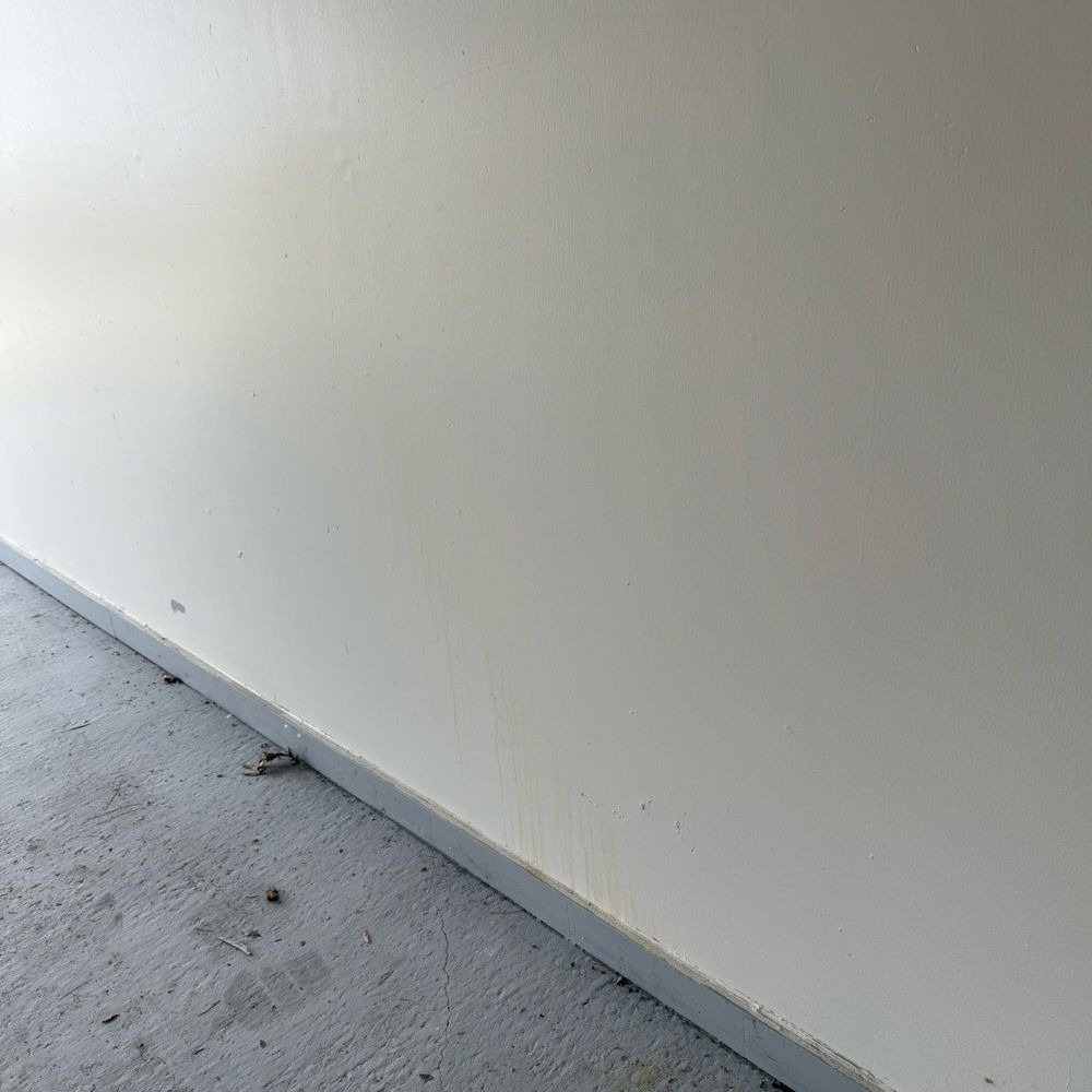 Kading Properties - More non cleaned area garage smelled as well - Property Management Near Me - Urbandale, Iowa Kading Properties - More non cleaned area garage smelled as well - Property Management Near Me - Urbandale, Iowa
