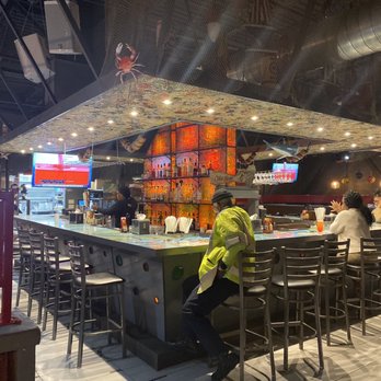 Red Crab House - Seafood Near Me - Snellville, Georgia