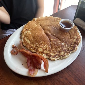 Crazy Otto's Diner Valencia - Kids Pancake - Breakfast & Brunch Near Me - Valencia, California Crazy Otto's Diner Valencia - Kids Pancake - Breakfast & Brunch Near Me - Valencia, California