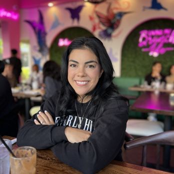 Madres Brunch - Breakfast & Brunch Near Me - Long Beach, California
