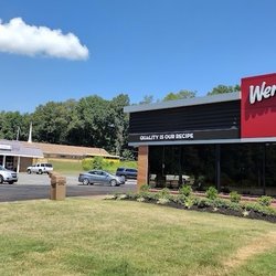 Wendy's - View of exterior of restaurant