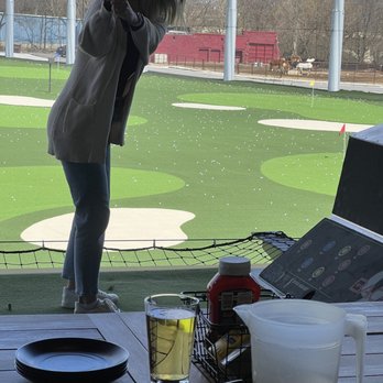 Back 9 Golf & Entertainment - Bars Near Me - Indianapolis, Indiana