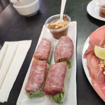 Pho Da Lat - Sausage loaf spring roll - Vietnamese Near Me - Las Vegas, Nevada