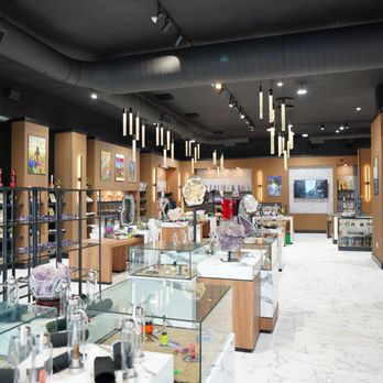 Luxe Smoke Gallery - Tobacco Shops Near Me - Middletown, New York Luxe Smoke Gallery - Tobacco Shops Near Me - Middletown, New York