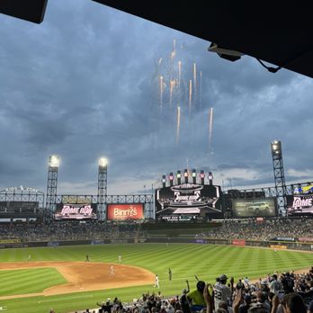 Rate Field - Stadiums & Arenas Near Me - Chicago, Illinois