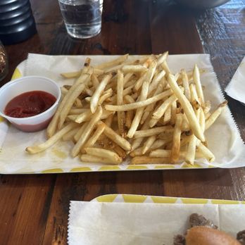 Nipotina - Thin Cut Idaho Fries - Sandwiches Near Me - Philadelphia, Pennsylvania Nipotina - Thin Cut Idaho Fries - Sandwiches Near Me - Philadelphia, Pennsylvania