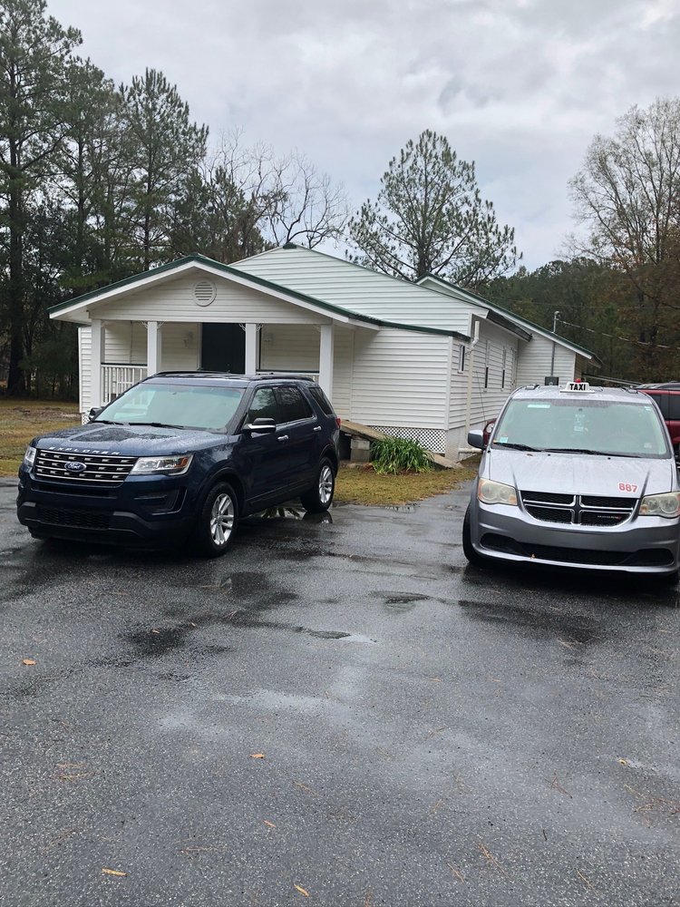 1ST CHOICE TAXI Updated April 2024 11 Photos Savannah,