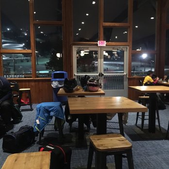 Mohawk Mountain - Ski & Snowboard Shops Near Me - West Cornwall, Connecticut