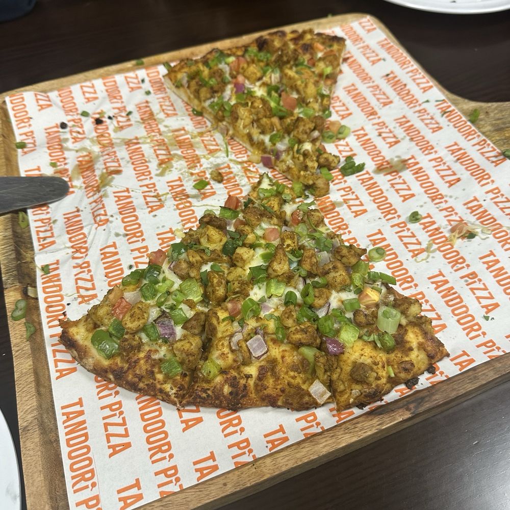 Tandoori Pizza - Pizza Near Me - Brentwood, California Tandoori Pizza - Pizza Near Me - Brentwood, California