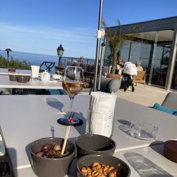 Jasmin Grill & Lounge