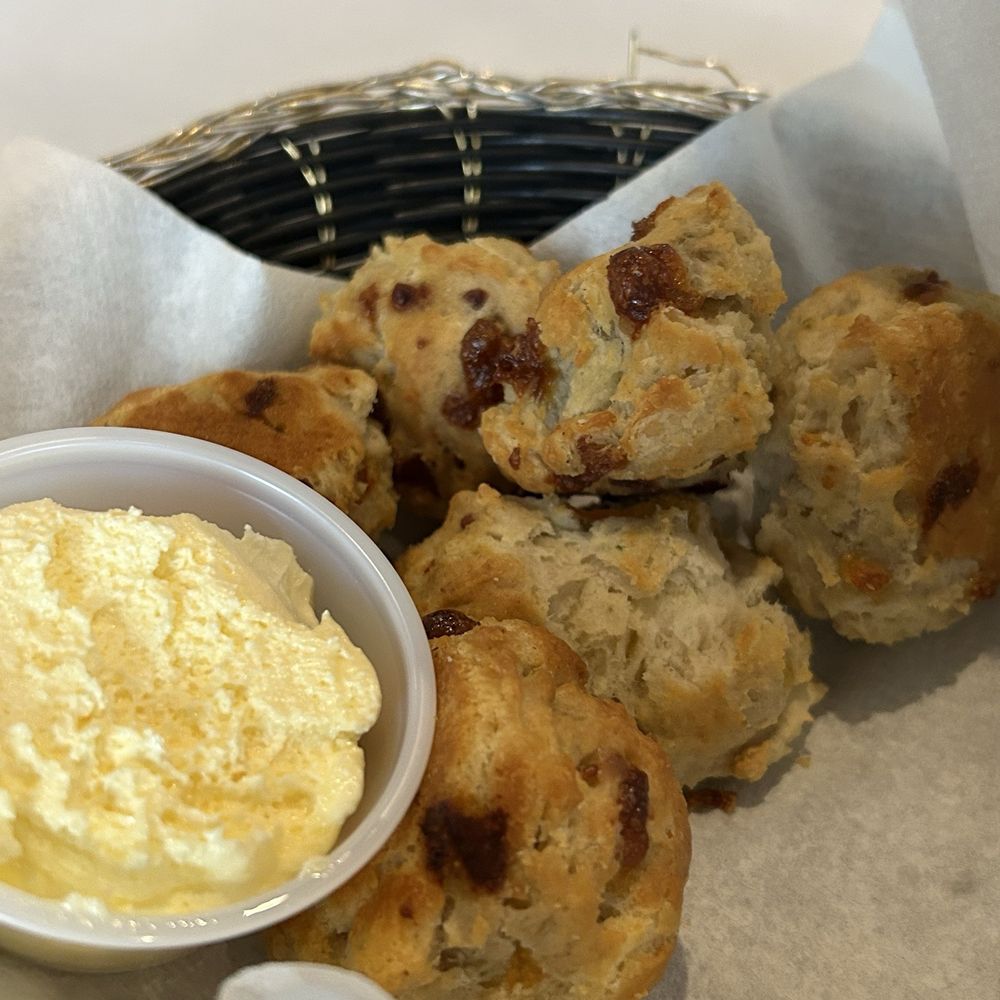 George's Lowcountry Table - oh those biscuits - Seafood Near Me - Athens, Georgia George's Lowcountry Table - oh those biscuits - Seafood Near Me - Athens, Georgia