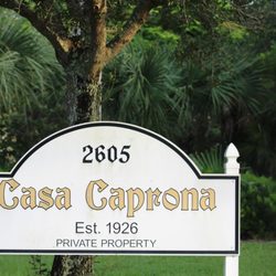 Casa Caprona