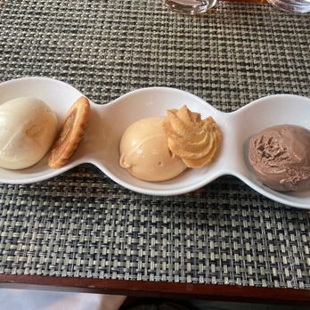 Maison Boulud - Assortiment de Glaces et Sorbets Maison Assortment of Homemade Ice Cream and Sorbet (3 scoops of your choices) - French Near Me - Montreal, Quebec Maison Boulud - Assortiment de Glaces et Sorbets Maison Assortment of Homemade Ice Cream and Sorbet (3 scoops of your choices) - French Near Me - Montreal, Quebec