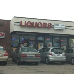 E Z Pantry & Liquor