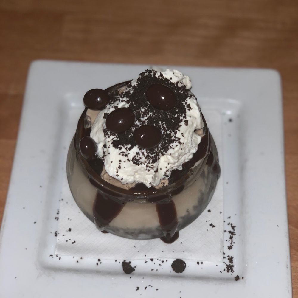 Scratch Kitchen & Taproom - Coco Seduction to go and this coffee ice cream dessert which was soooo good - Bars Near Me - Apex, North Carolina Scratch Kitchen & Taproom - Coco Seduction to go and this coffee ice cream dessert which was soooo good - Bars Near Me - Apex, North Carolina