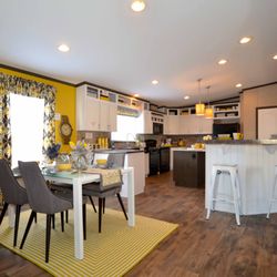 Palm Harbor Homes - Enjoy open, modern living at its finest with Palm Harbor's manufactured homes - beautiful and affordable!