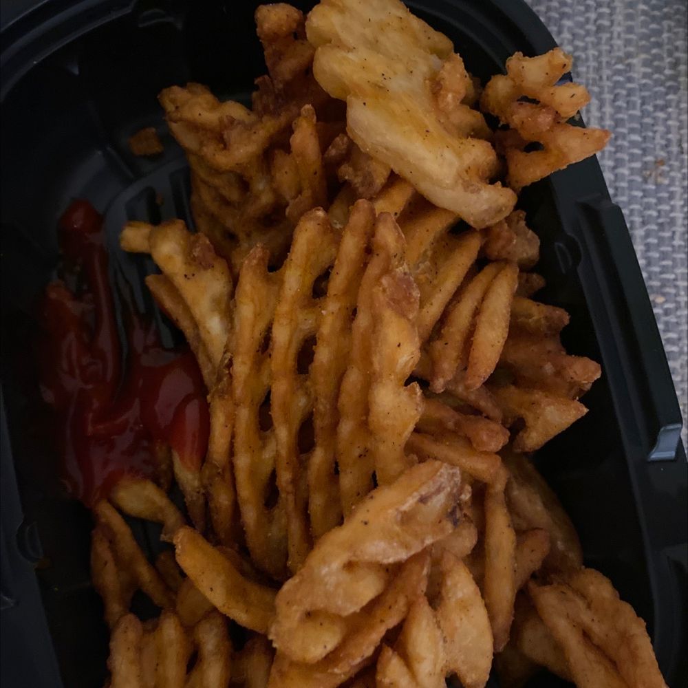 WINGS OVER FRAMINGHAM 680 Worcester Rd, Framingham, Massachusetts