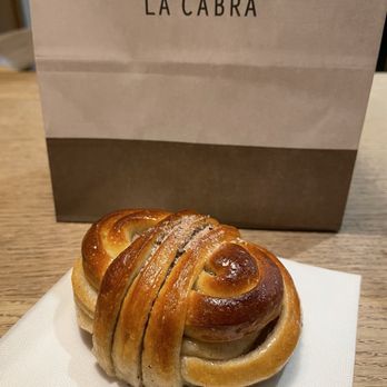 La Cabra - Cardamom bun - Coffee & Tea Near Me - New York, New York La Cabra - Cardamom bun - Coffee & Tea Near Me - New York, New York