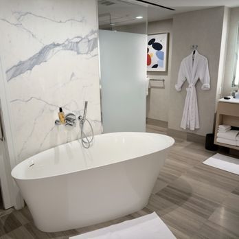 The Ritz Carlton - Chicago - Hotels Near Me - Chicago, Illinois