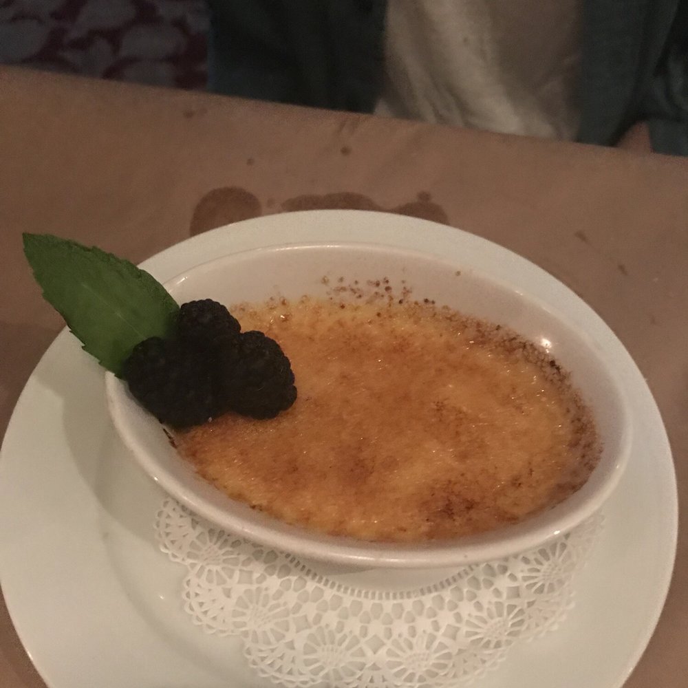 Circa 1875 - Creme brûlée - Pubs Near Me - Savannah, Georgia