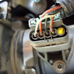 Adam Brooks Mobile Mechanic - This morning I worked on an Infiniti i30. It ran terribly and bogged down in drive. Replaced the mass airflow sensor and Voilà! All fixed!