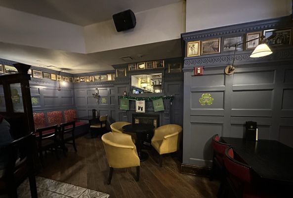 Fado Irish Pub by null
