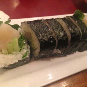 Sushi Zone - Scallop Sushi Roll - Sushi Bars Near Me - San Francisco, California Sushi Zone - Scallop Sushi Roll - Sushi Bars Near Me - San Francisco, California