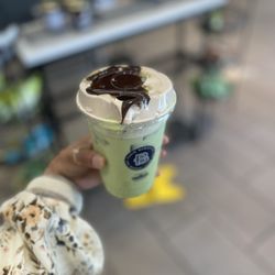 Paris Baguette - Dubai chocolate Matcha Latte