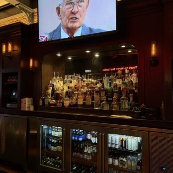 Harry Caray's 7th Inning Stretch - The Bar - American Near Me - Chicago, Illinois Harry Caray's 7th Inning Stretch - The Bar - American Near Me - Chicago, Illinois