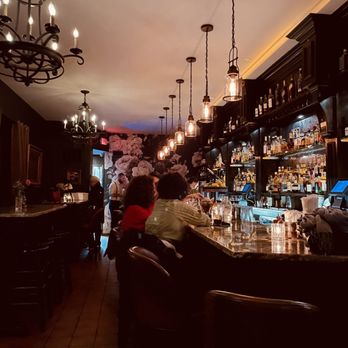 The Blind Pig - Inside - Cocktail Bars Near Me - White Plains, New York The Blind Pig - Inside - Cocktail Bars Near Me - White Plains, New York