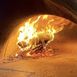 Lazy H Bar - Check out this cool oven!