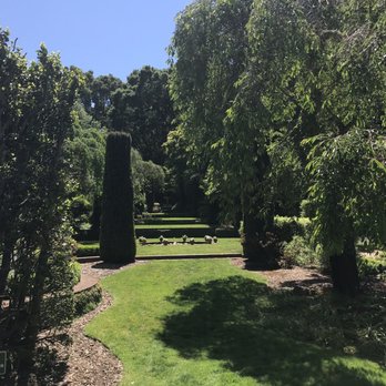 Filoli - Garden grounds - Botanical Gardens Near Me - Woodside, California