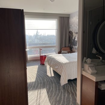 Le Meridien Pasadena Arcadia - Bedroom - Hotels Near Me - Arcadia, California Le Meridien Pasadena Arcadia - Bedroom - Hotels Near Me - Arcadia, California