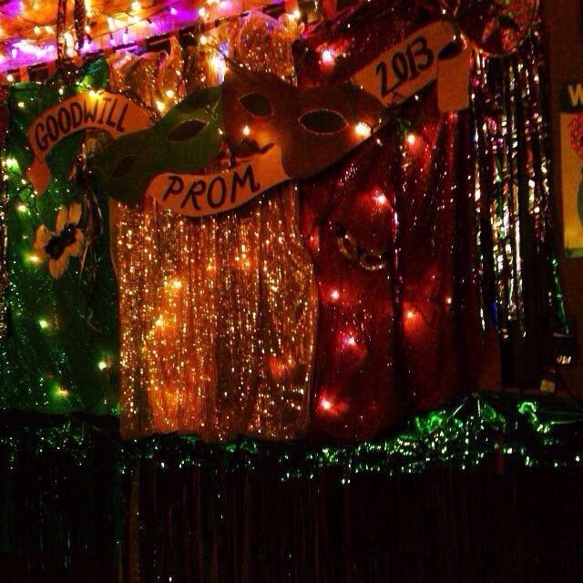 Dirty Ehrma's Cornerside Tavern Logo