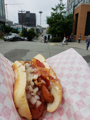 Rain City Hot Dogs & Burgers by null