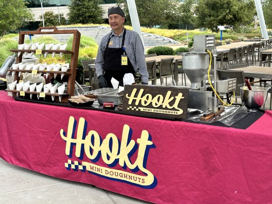 Hookt Doughnuts Catering by null