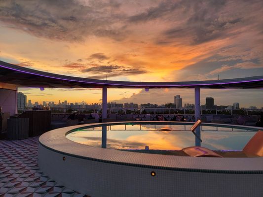 Moxy Miami South Beach by null