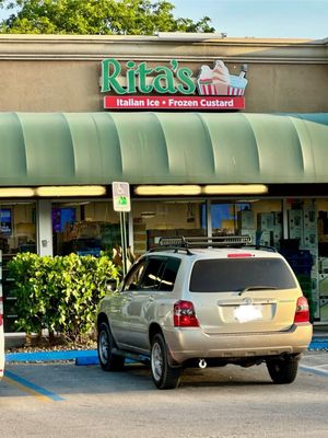 Rita's Italian Ice & Frozen Custard by null