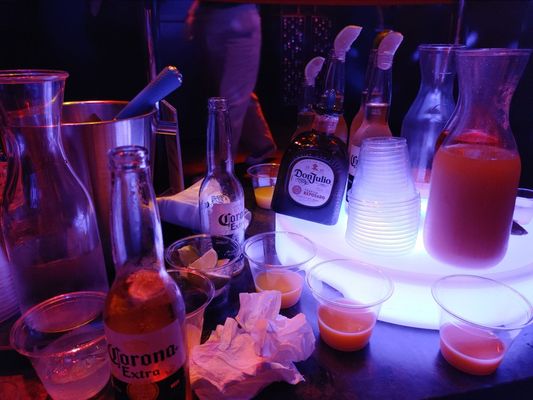 Raven Bar by null